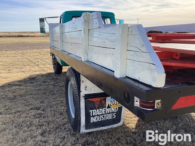 1960-ford-f600-image-18