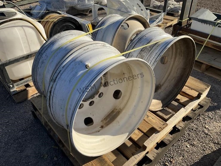 (4)-22.5-x-9.00-steel-wheels-image-3