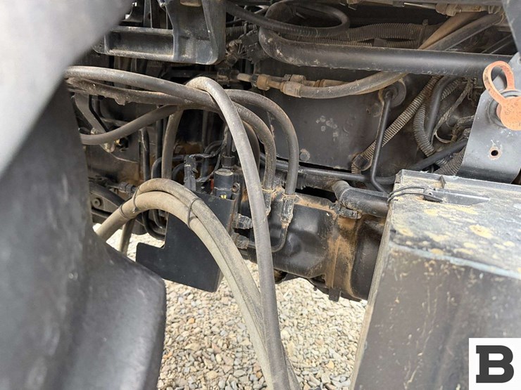 1996-case-ih-5240-image-33