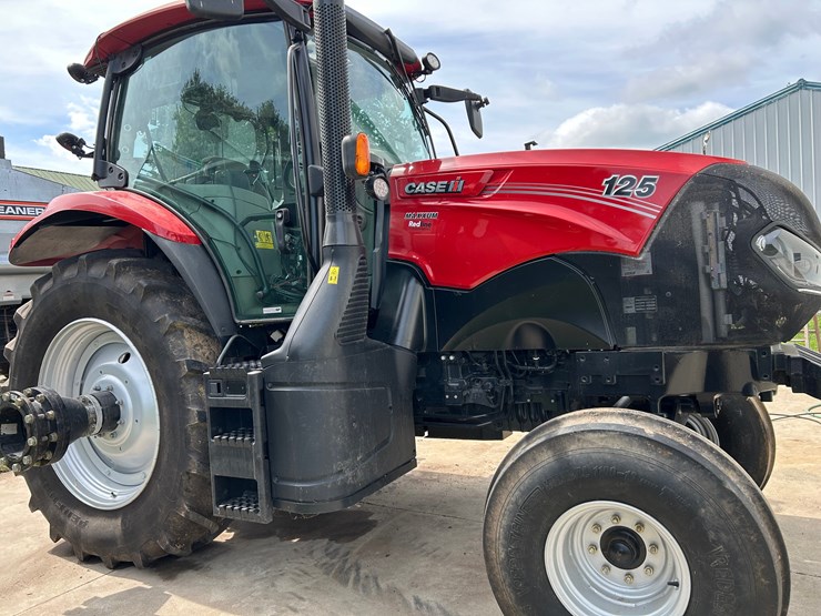 case-ih-125-image-13