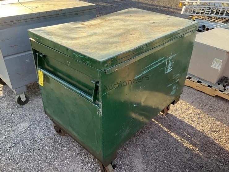 tool-storage-chest-image-2