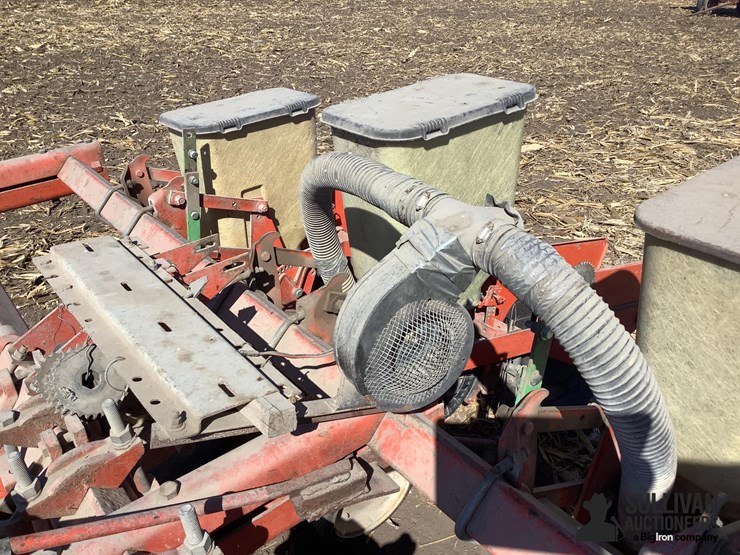 allis-chalmers-planter-image-13