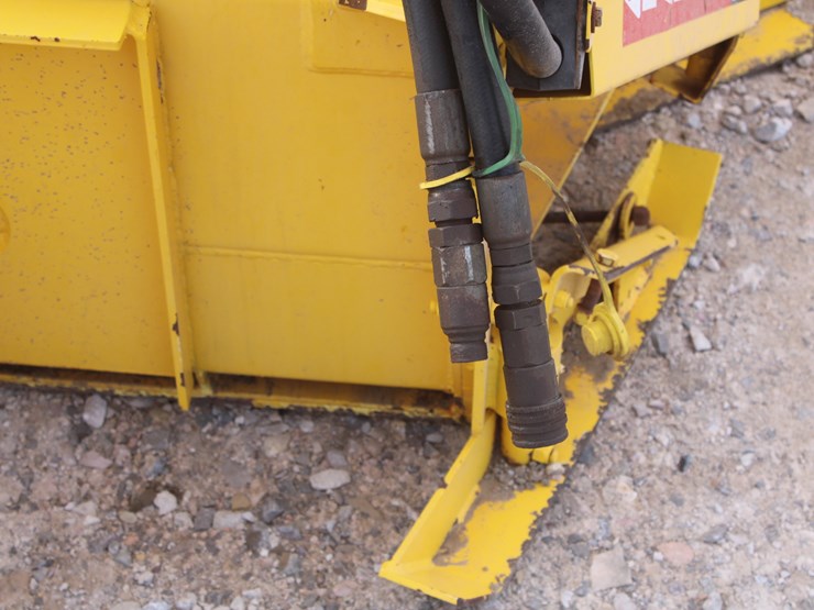 #2062-•-brown-skid-steer-attachment-composter-image-8