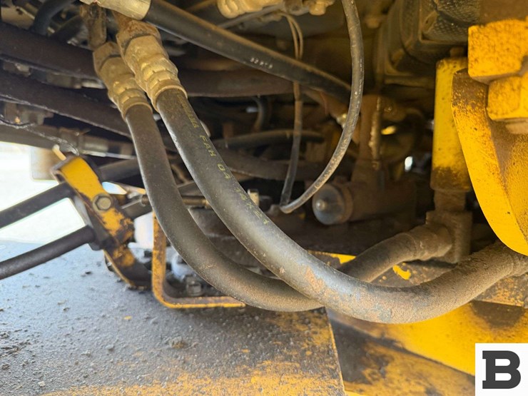 2001-komatsu-wa380-3-image-31