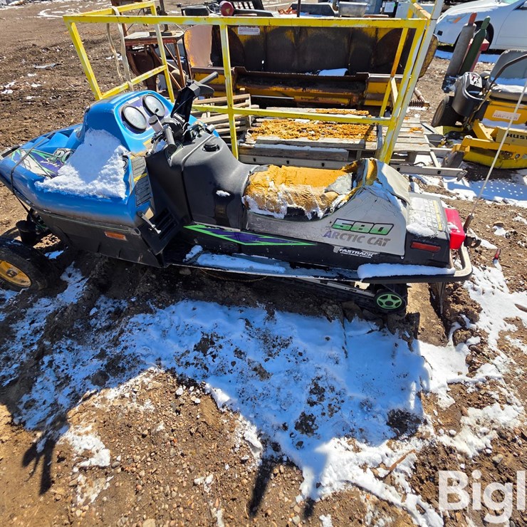 1996 CATERPILLAR 580