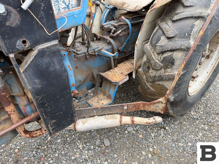 1986-ford-4610-image-29