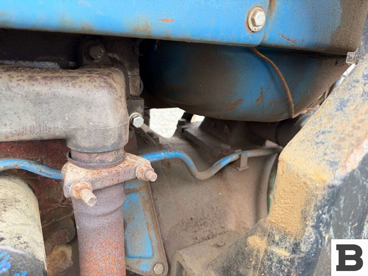 1983-ford-4610-image-22