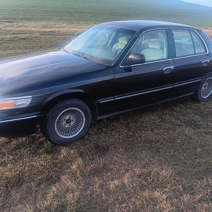 1997 Mercury Grand Marquis Sedan - Thornton, WA