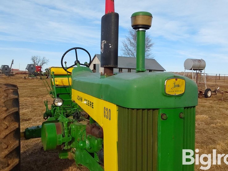 1959-john-deere-630-image-10