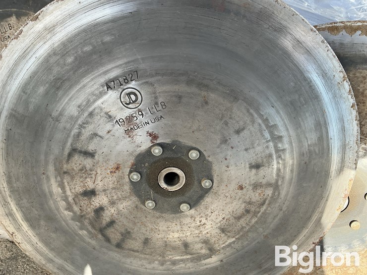 john-deere-1775-image-9