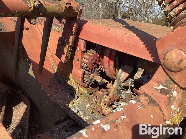 international-440-image-12