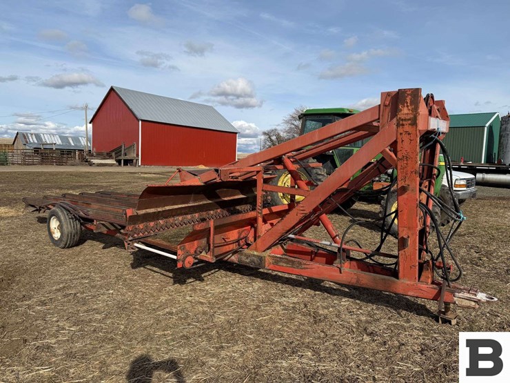 hesston-38-bale-feeder---davenport,-wa-image-5
