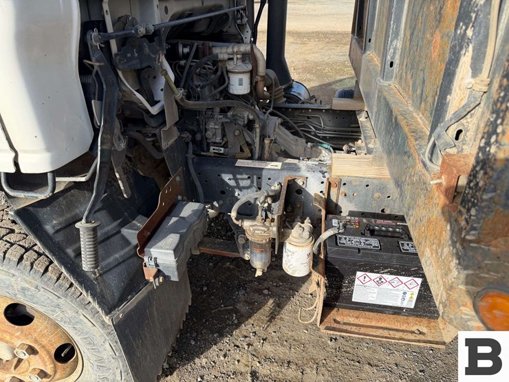 1999-isuzu-npr-image-13