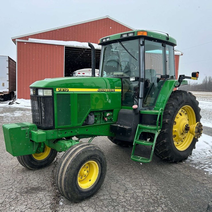 2000 JOHN DEERE 7810