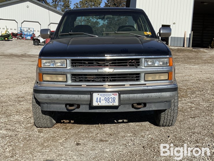 1993-chevrolet-silverado-3500-image-2