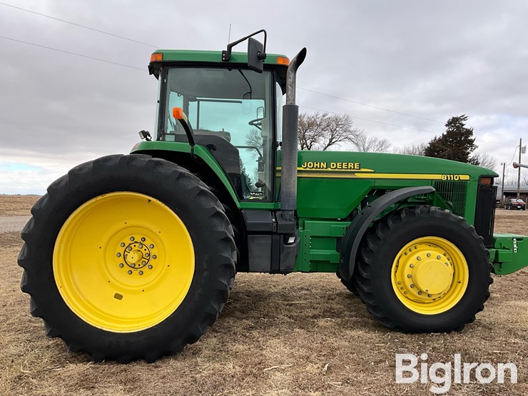 2001-john-deere-8110-image-4