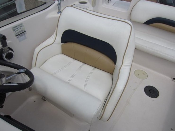 #1206-•-2002-godfrey-hurricane-20'-boat-&-trailer-(has-il-title)-(mount-prospect,-il)-image-18