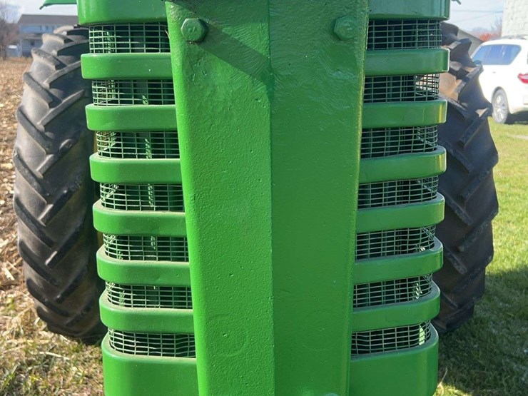 john-deere-model-b-image-9