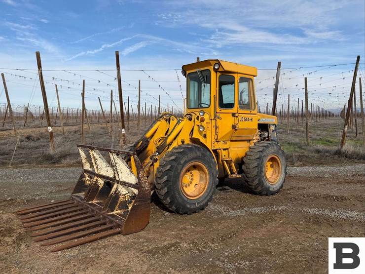 john-deere-544-image-2