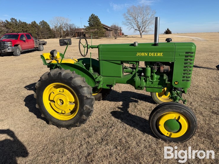 john-deere-m-image-4