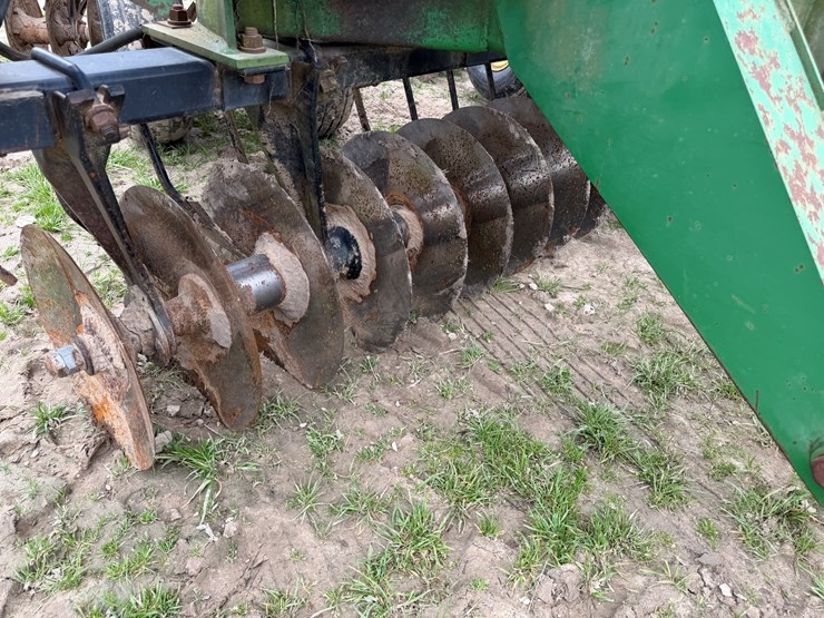 john-deere-25-image-53