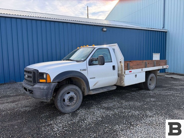 2006-ford-f450-image-1