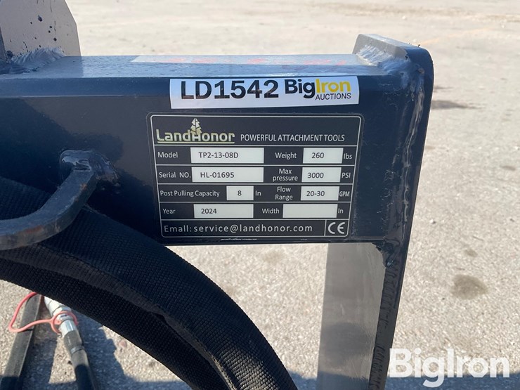 2024-massey-ferguson-730-image-12