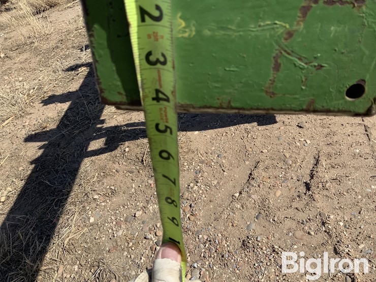 john-deere-11-image-13