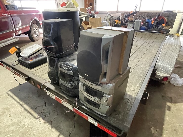 #7217-•-(2)-bookshelf-stereo-systems-image-8