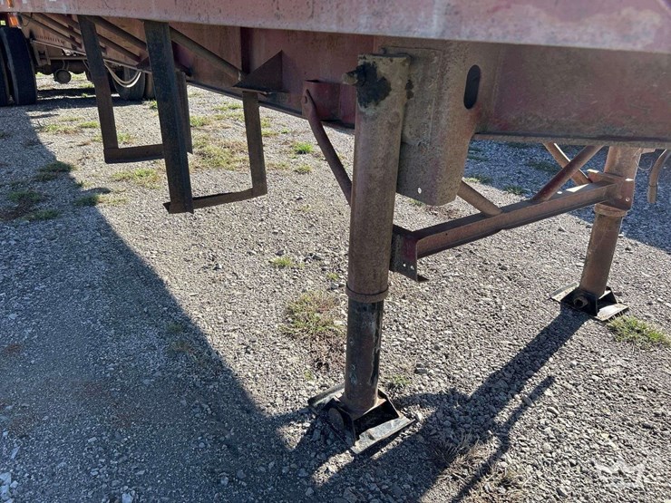 1986-trailmobile-trailer-image-11