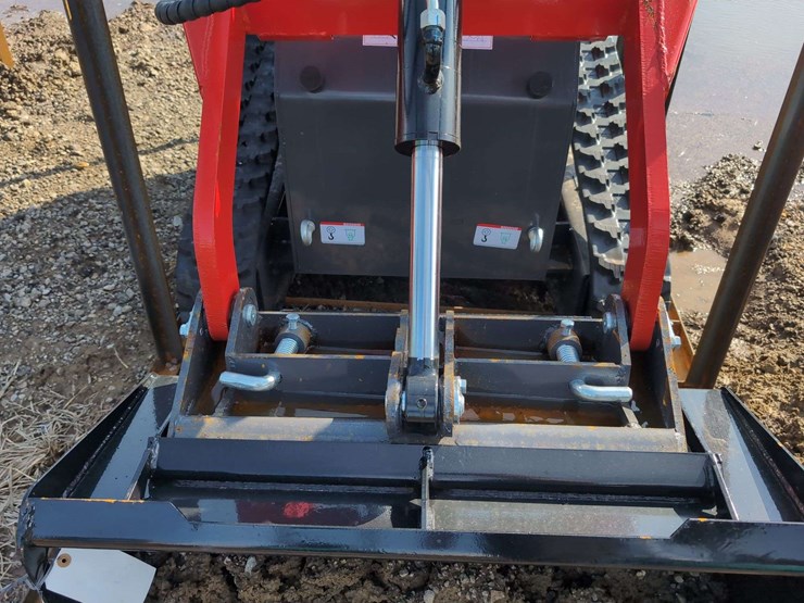 agt-mini-crawler-skid-steer-red---ysrt14-image-4