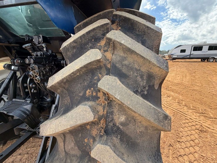 1998-new-holland-ts100-image-17