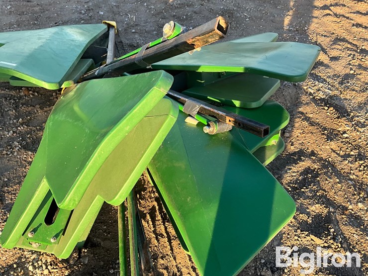 john-deere-635-image-11