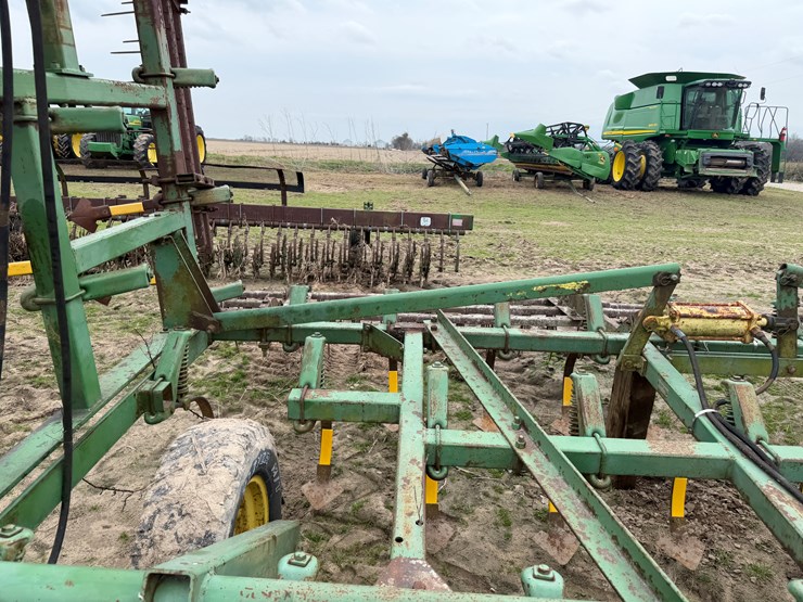 john-deere-e1000-image-47