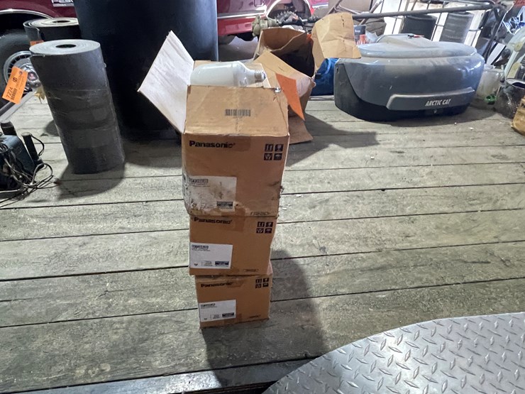 #7222-•-(3)-boxes-of-panasonic-light-capsules-image-2