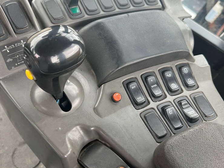 2012-ag-chem-tg7300-image-38