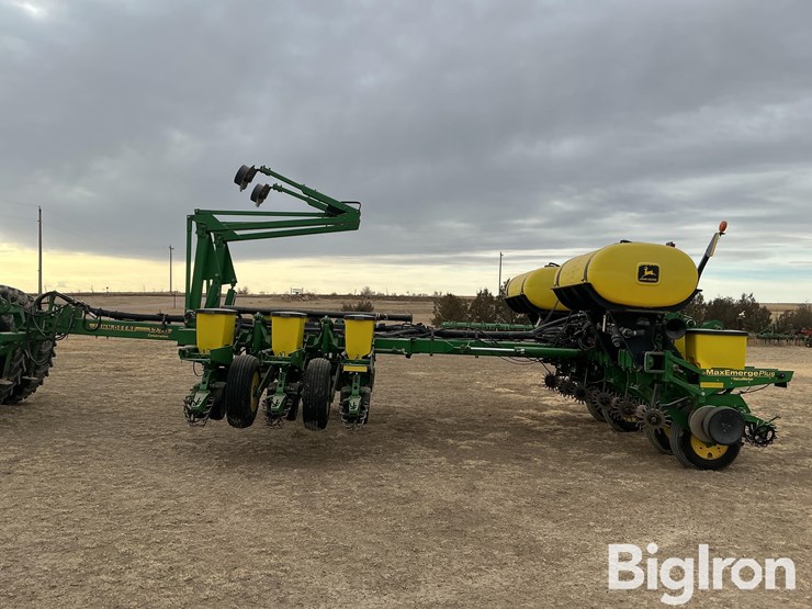 1999-john-deere-1770-image-8