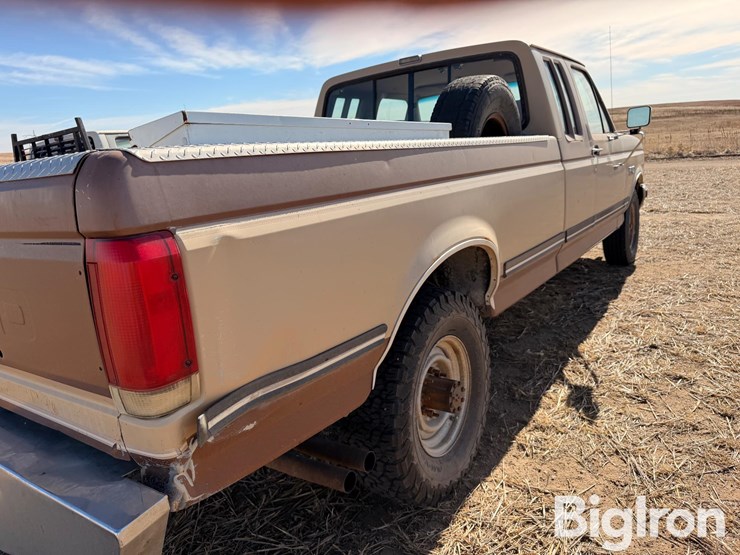 1988-ford-f250-xlt-lariat-image-15