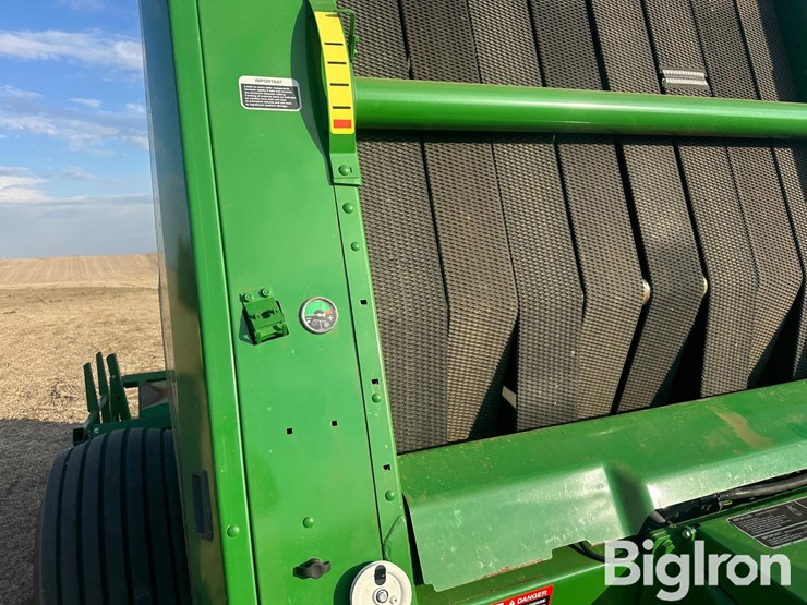 2019-john-deere-560m-image-14