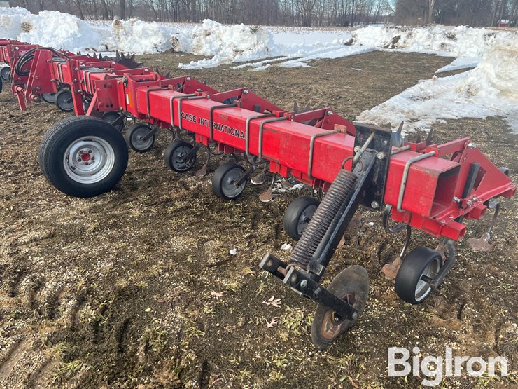 case-ih-183-image-10