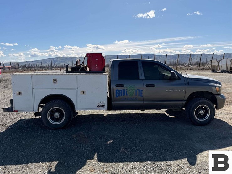 2006-dodge-ram-3500-image-3