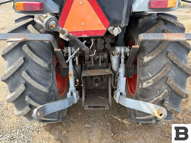 2014-kubota-m8540hd-image-15