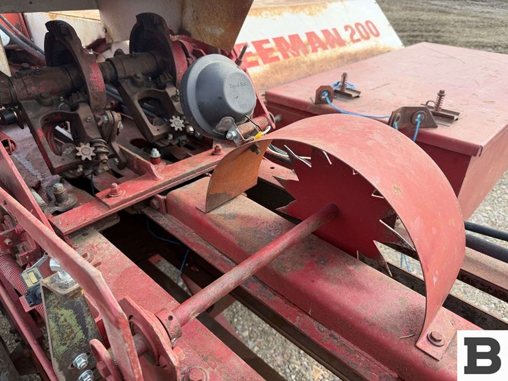 freeman-200-image-32