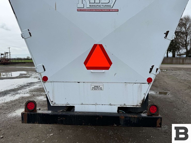 1996-volvo-wx-feed-truck---albany,-or-image-40