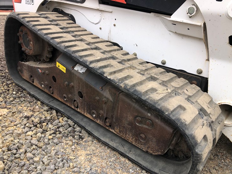2017-bobcat-t870-image-9