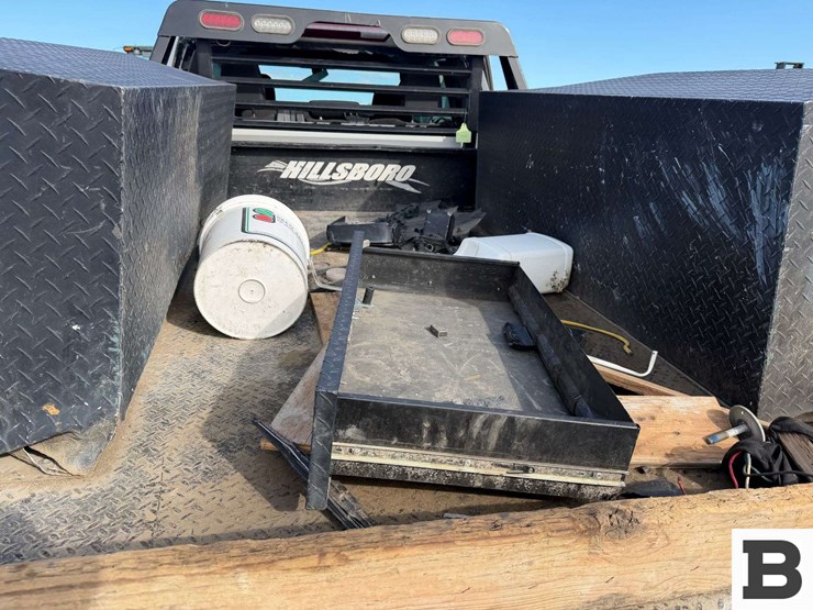 2023-chevrolet-silverado-3500-image-20