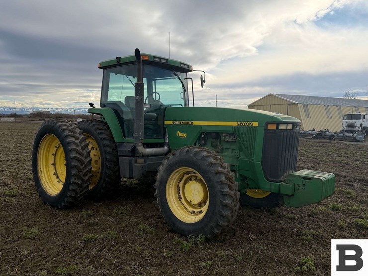 1995-john-deere-8300-image-8