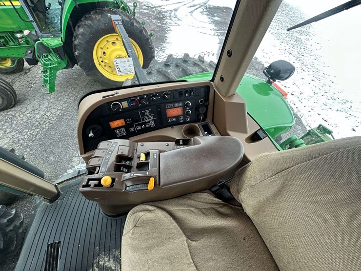 2008-john-deere-8430-image-34