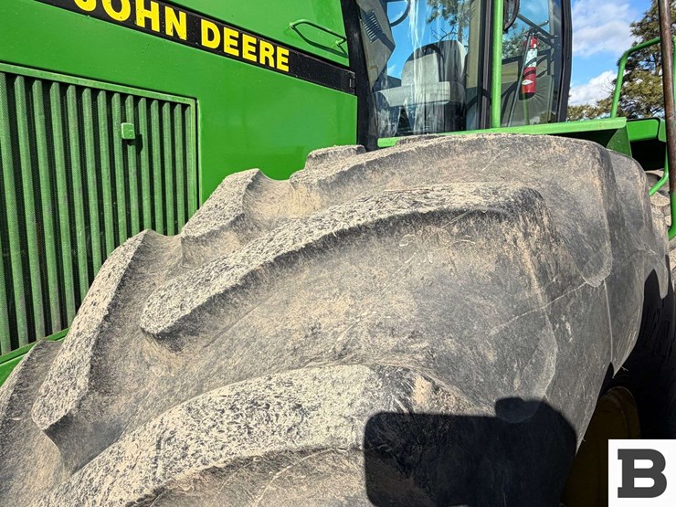 john-deere-8960-image-21