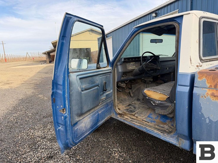 1985-ford-f250-image-16